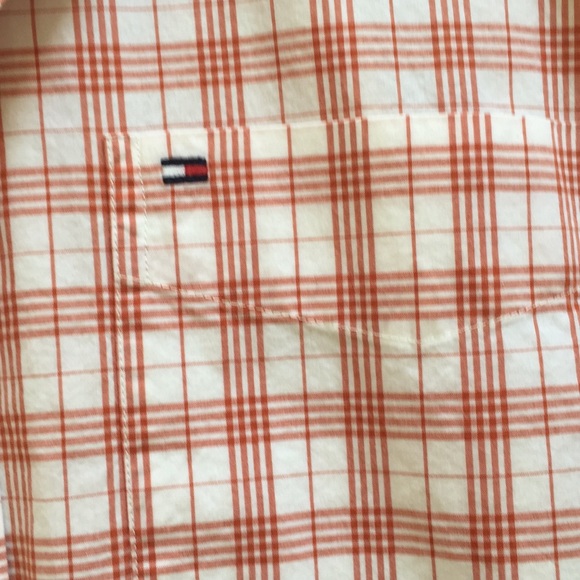 Tommy Hilfiger Plaid Button Up - Picture 4 of 6